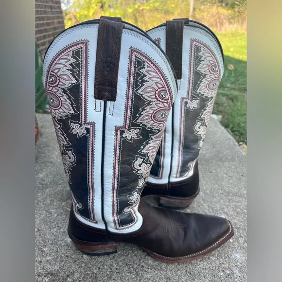 Ariat Alameda Cowboy Boots. Size 8.5 - Picture 6 of 13